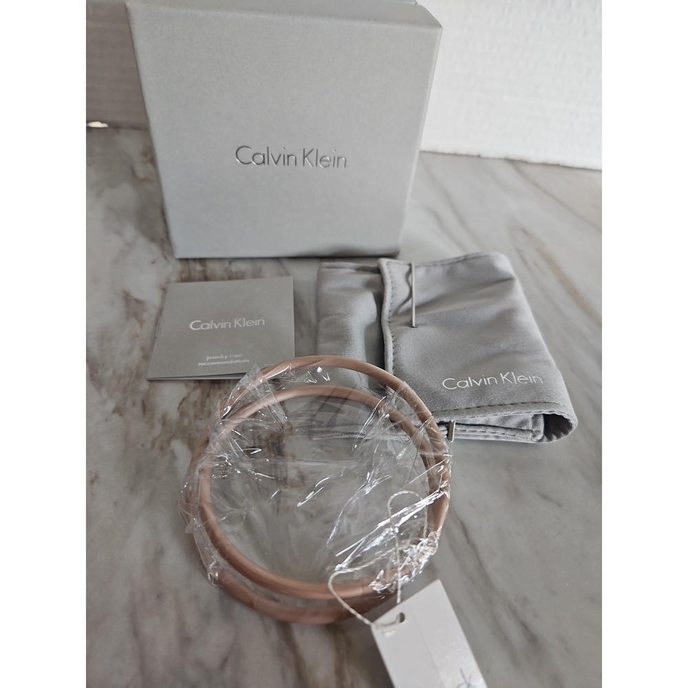 Calvin Klein Rose Gold Bangle Twist Bracelet New Modern‎
